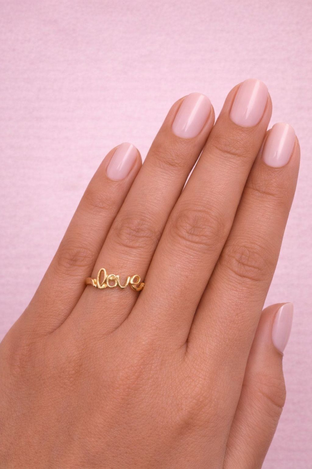 Lova Ring - Gold "Love" Ring - Size 57 - Trendy Design