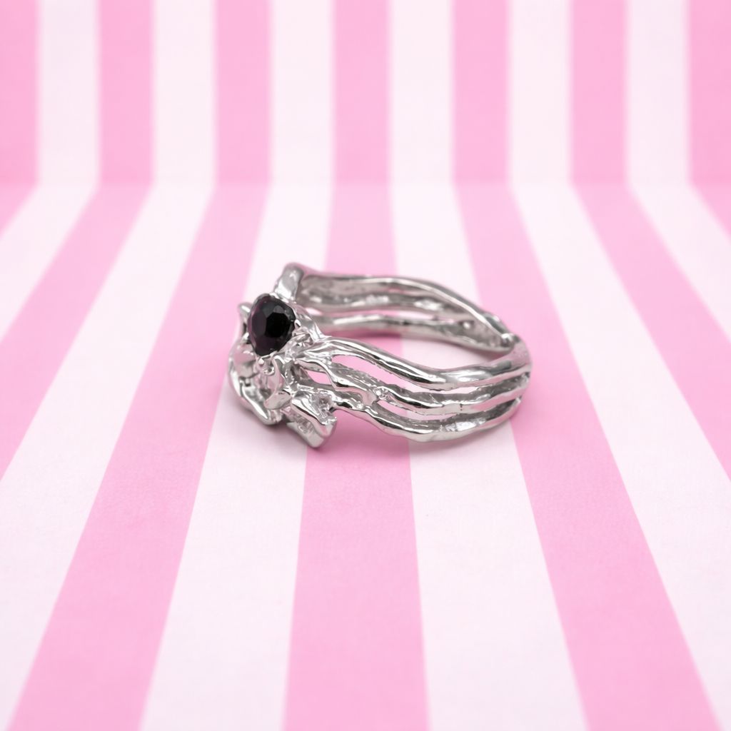 Velya Ring – Verstellbarer Spinnenring mit künstlichem Stein – Trendiges Design